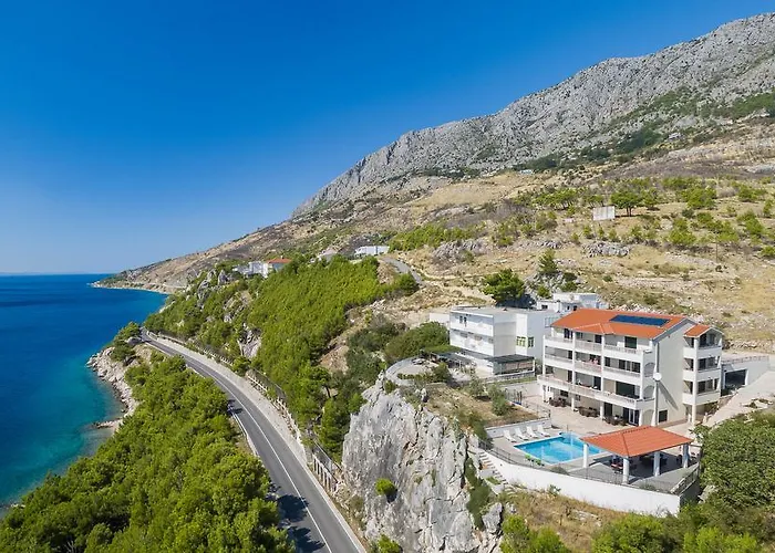Apartamento Beachfront Lara Omiš