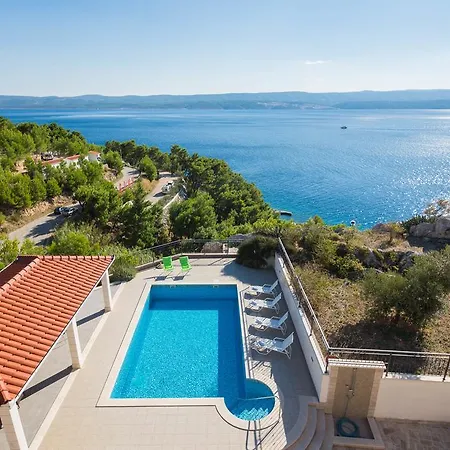 Beachfront Lara Apartament Omiš